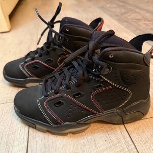 Youth Nike Jordan’s barely worn!